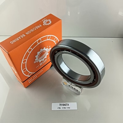 46118 Eén rij 90*140*24 mm hoekig contactballager 7018AC met radiallager